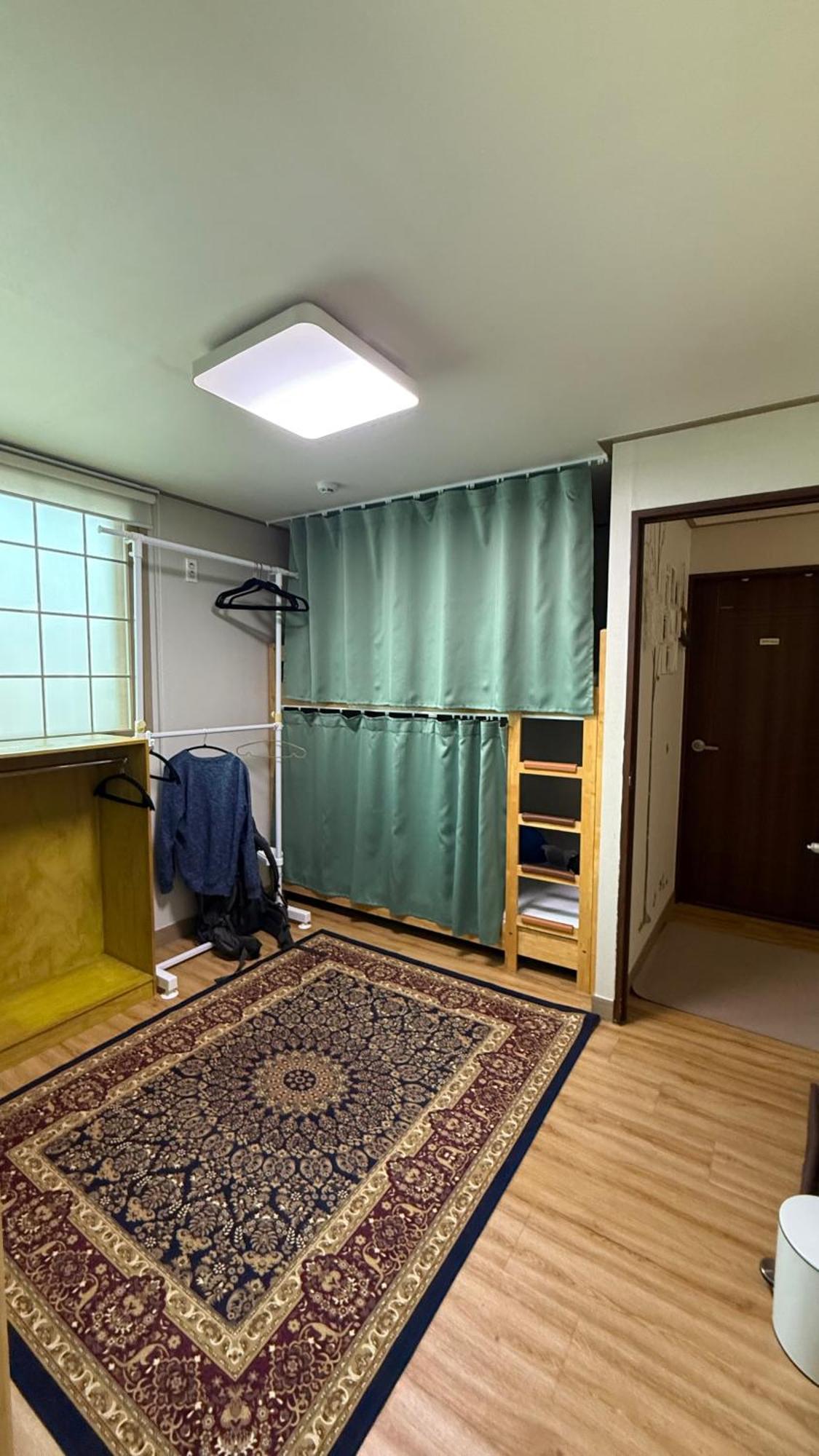 Ganderak Guesthouse Jeju Exterior photo